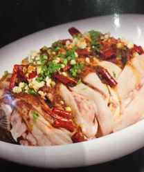 -鑫淼餐饮娱乐中心(江东街店)