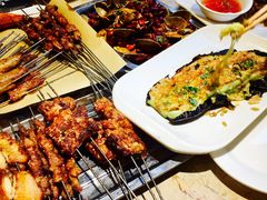 -喝丢一只鞋辣炒海鲜小烧烤(三八广场店)