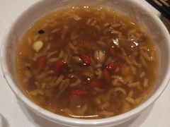 -小六汤包砂煲菜(文景路店)