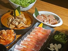 -山居屋炭火烧肉(厚街万达店)