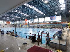-奥冠体育华师附中恒温游泳馆