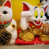 “三餸一汤，白饭任装！！”