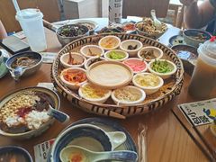 -包整·丝娃娃(一览甲秀楼风景店)