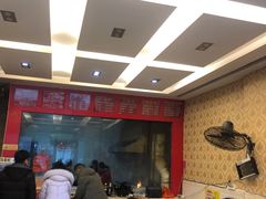 -邱芳粉店(迎宾大道旗舰店)