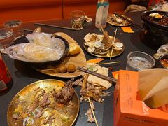 -何师烧烤Pro ·江湖川菜·小龙虾·精酿(太古里旗舰店)