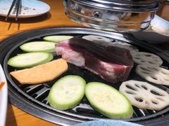 -唯成•韩国炭火烤肉 유성고기