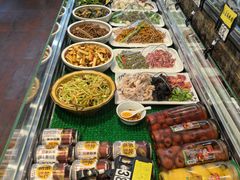 -靠山屯东北农家菜(八龙桥雅苑店)