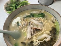 -明呈黄鱼面馆(斜土路店)
