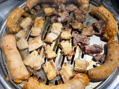 -炽城·烤肉名家(鸿达中央广场店)