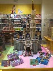 -乐高授权专卖店(华采天地店)