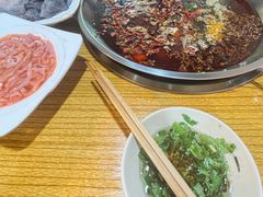 -毛毛老火锅(八年观音桥店)