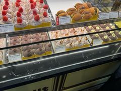 -85度C(生甜甜圈研究工坊·上海松江人民北路店)