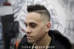 点击看大图 -TIGERBARBERSHOP 老虎男士理发店