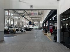 -上海保利玛莎拉蒂和阿尔法罗密欧(华翔路店)