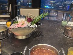 -金陵饭店 56F 家·海鲜火锅餐厅