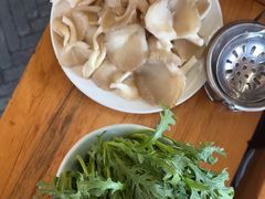 -巴渝瓦肆重庆鲜火锅(宝龙环湖店)