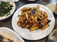 -鱼王府大酒店