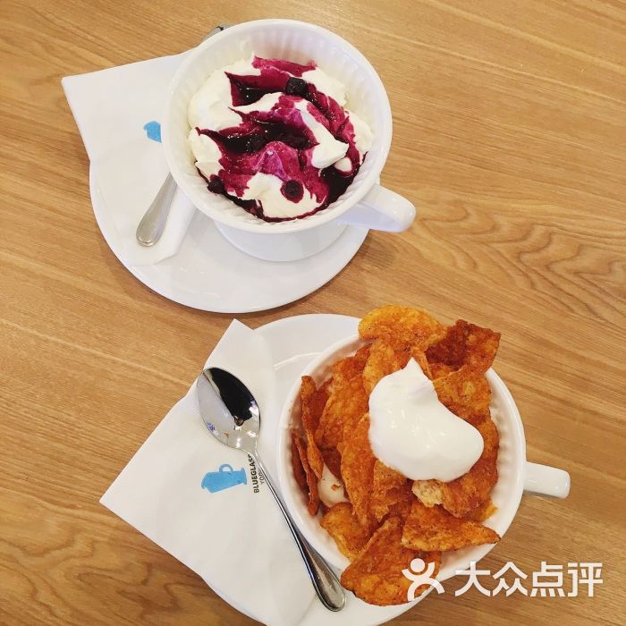 blueglass yogurt(环球贸易中心店)图片 - 第1张