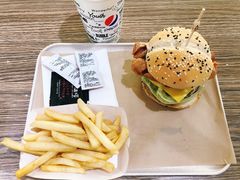 -牛纽塔·牛人堡(群众路店)