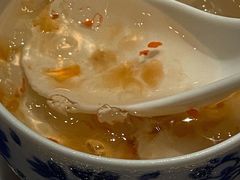 花胶甜品-荣轩(新荣记环球金融中心店)