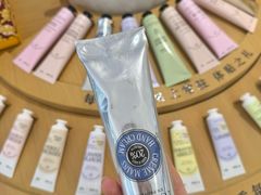 -杭州湖滨银泰in77