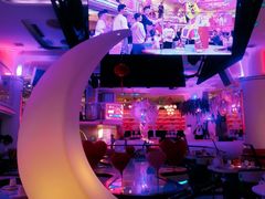 -巴特餐饮6加1音乐餐吧·新疆菜
