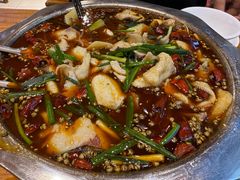 -乡土特色.冷锅鱼.牦牛肉汤锅