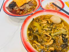 -刘二姐襄阳牛肉面(鸟巢店)