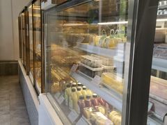 面包甜点陈列柜-奈雪的茶(中储能店)