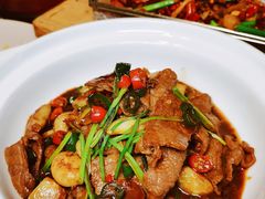 炒牛肉-渔家风味·鲅鱼水饺·央视展播·海鲜天津菜(开发区店)