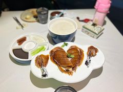 精品烤鸭-悦江(梅奔中心店)