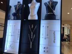 -Chanel(德基广场店)