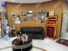 -雅悦齿科(顾村公园店)