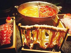 -湊湊火锅·茶憩(新中关购物中心店)