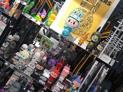 -泡泡玛特POPMART(侨福芳草地店)