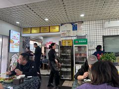 -八两八金·莱芜特色炒鸡(市南漳浦路店)