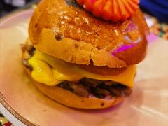 -LESCEDARS Brasserie Bistro香柏树