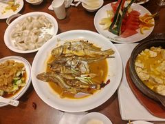 -赶海部落海鲜城(海阳路店)