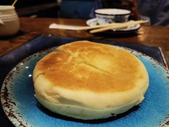 酸奶饼-蒙亨·手把肉·蒙古包文化主题餐厅(天恒广场店)