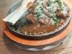 伴山嫩烤牛肋骨-蜜桃餐厅·伴山(湖滨商业街店)