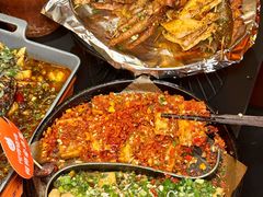-何师烧烤Pro ·江湖川菜·小龙虾·精酿(太古里旗舰店)