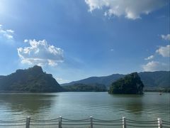 -星湖旅游景区七星岩