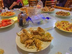 -三亚火车头万人海鲜广场