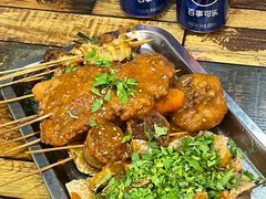 -吕奎小吃老兵臭豆腐