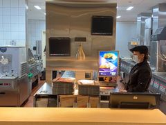 -麦当劳(中山公园龙之梦店)