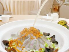 -轩记海鲜餐厅·四十五年老字号·经典粤菜(西区彩虹店)