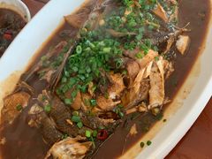 四明湖鱼头-品雅轩农家乐