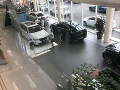 -上海宝宁宝马4S店