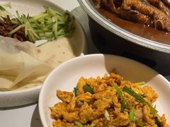 -关东小磨东北菜(漕河泾印象城店)