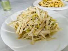 溧阳白芹-天乐农家鱼头王(天目湖店)